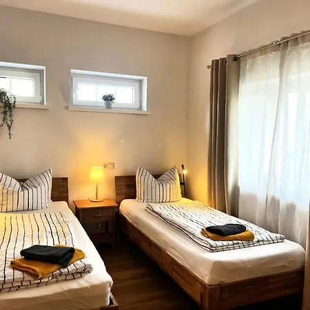 Landeskrone Апартаменты *