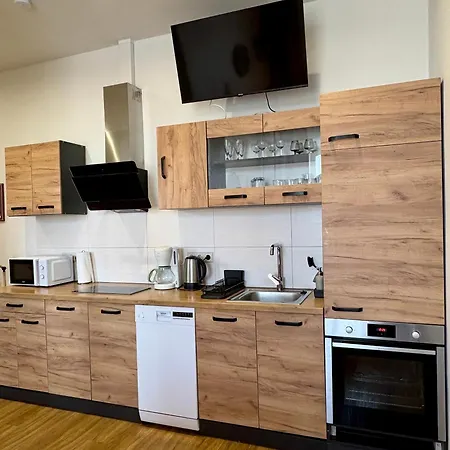 Landeskrone Apartament