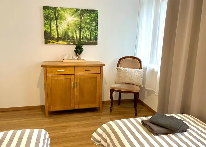 Landeskrone 公寓 *