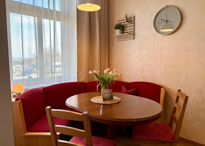 Landeskrone Apartament *