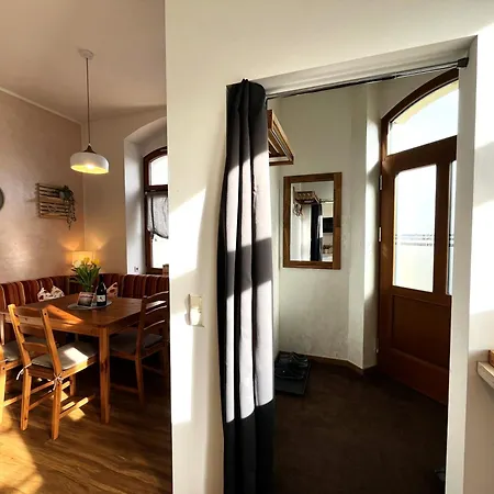 Landeskrone Apartment